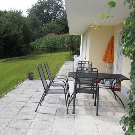 Holiday Flat With Swimming Pool In Prackenbach Викхтах Екстериор снимка
