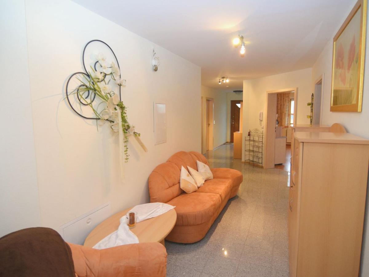 Holiday Flat With Swimming Pool In Prackenbach Викхтах Екстериор снимка