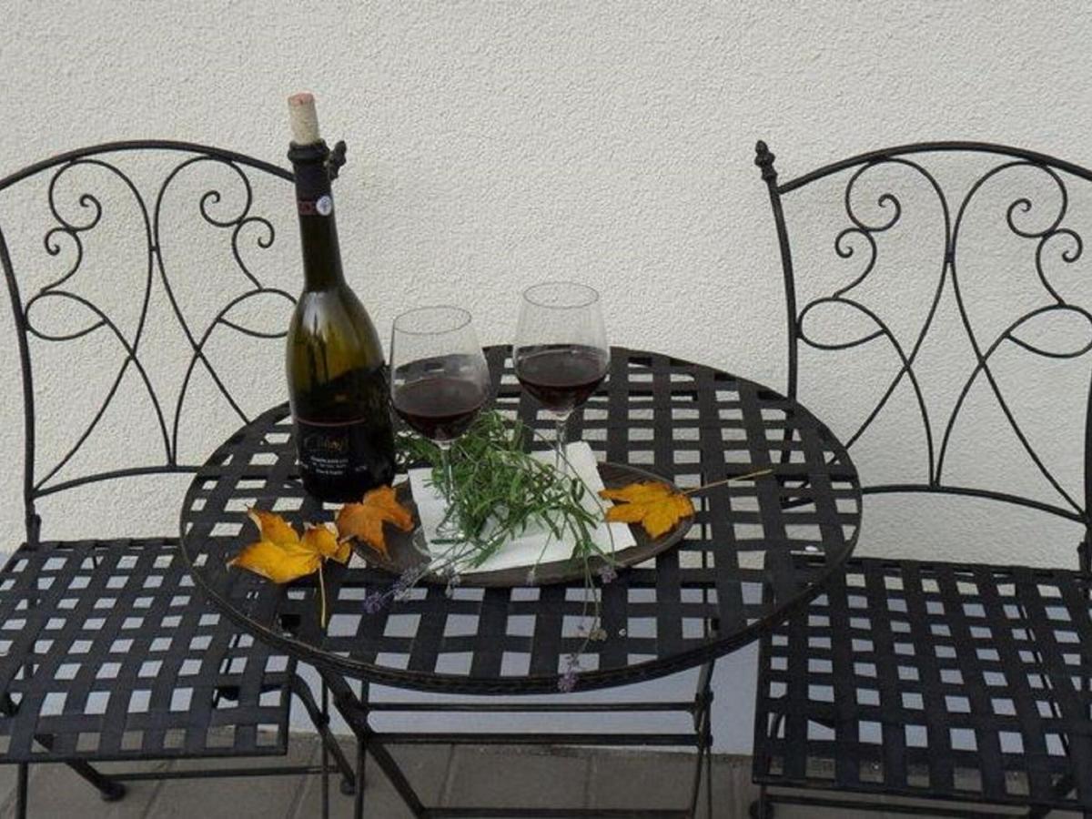 Holiday Flat With Swimming Pool In Prackenbach Викхтах Екстериор снимка