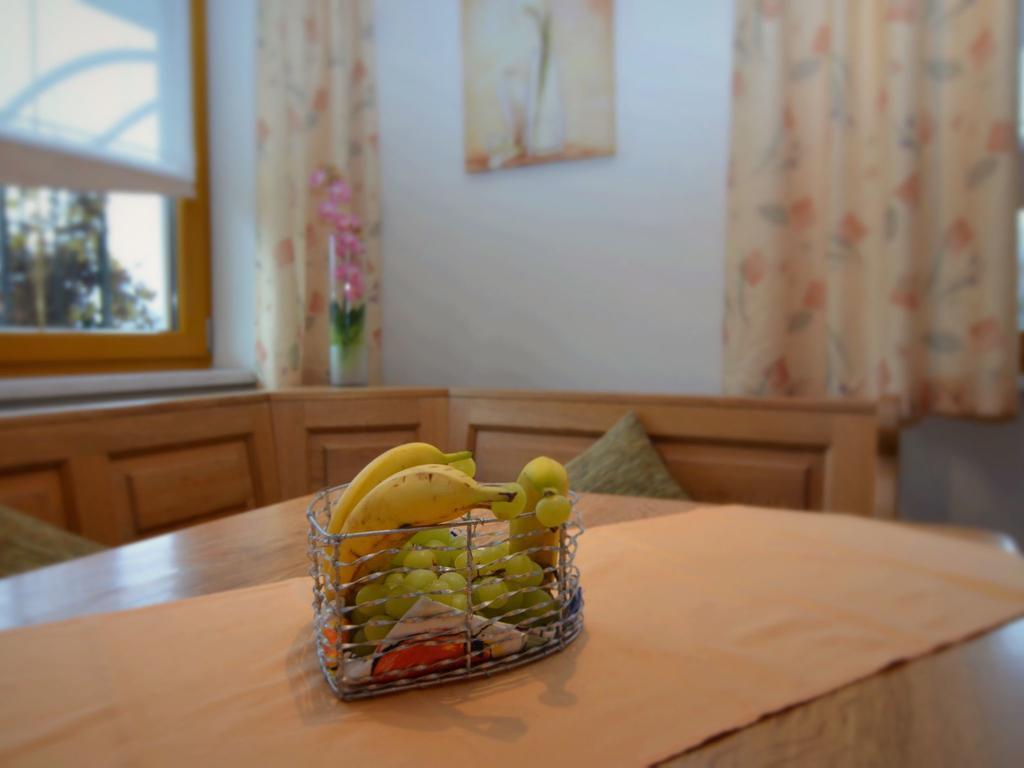 Holiday Flat With Swimming Pool In Prackenbach Викхтах Екстериор снимка