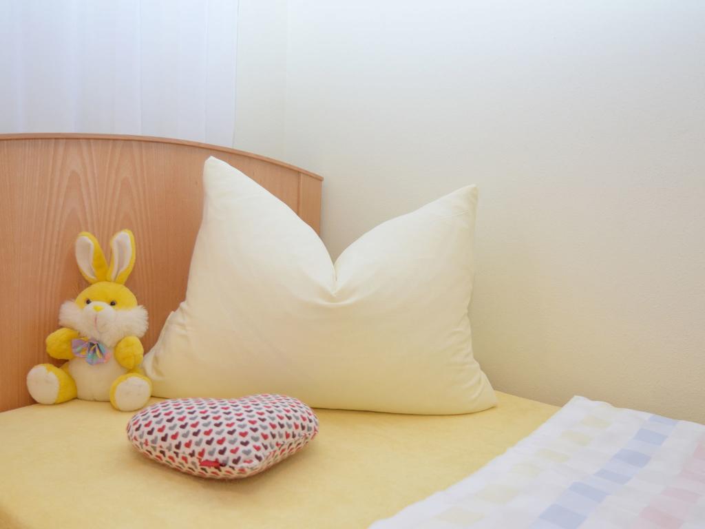 Holiday Flat With Swimming Pool In Prackenbach Викхтах Екстериор снимка