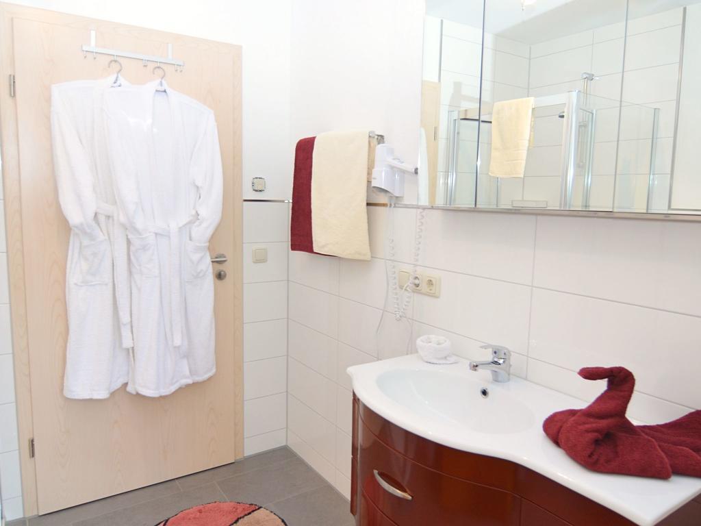 Holiday Flat With Swimming Pool In Prackenbach Викхтах Екстериор снимка